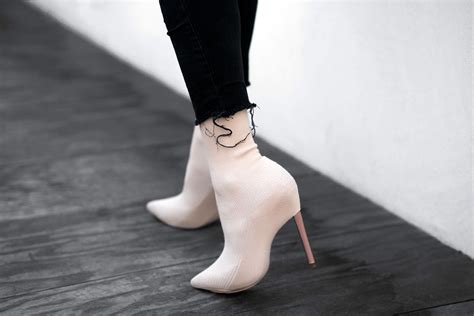 yeezy sock boots replica
